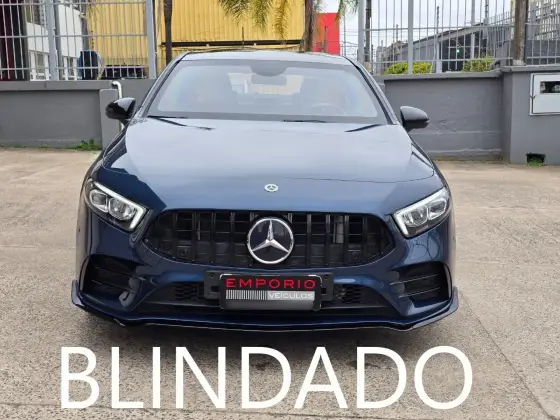 MERCEDES-BENZ A 35 AMG 2021