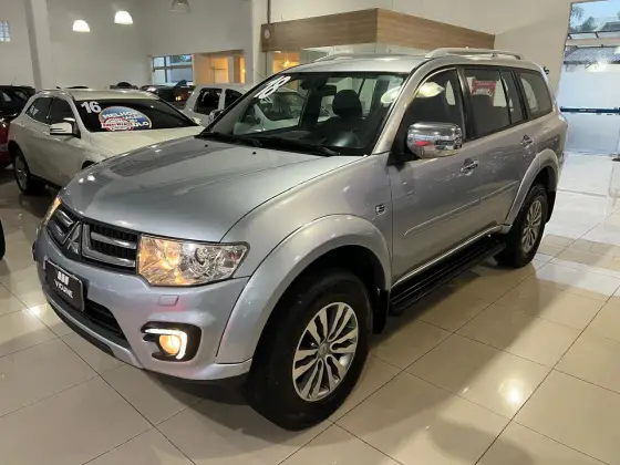 MITSUBISHI PAJERO 2018