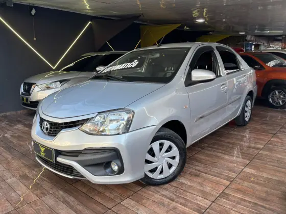 TOYOTA ETIOS 2018