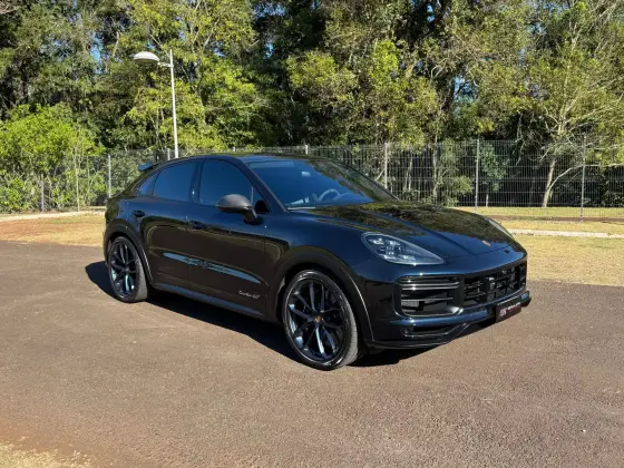 PORSCHE CAYENNE 2023