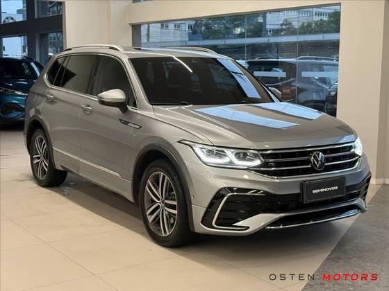 VOLKSWAGEN TIGUAN 2024