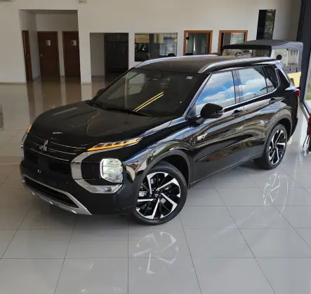 MITSUBISHI OUTLANDER 2026