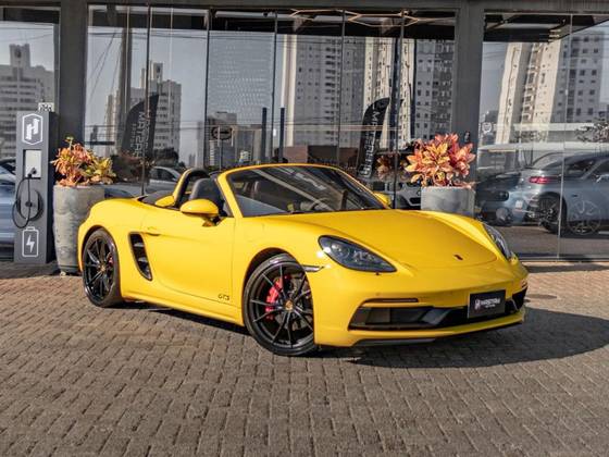 PORSCHE 718 2018