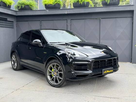 PORSCHE CAYENNE 2023