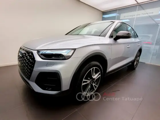AUDI Q5 2023