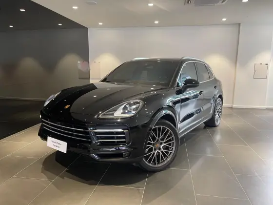 PORSCHE CAYENNE 2022