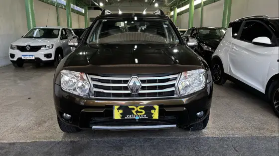 RENAULT DUSTER 2015