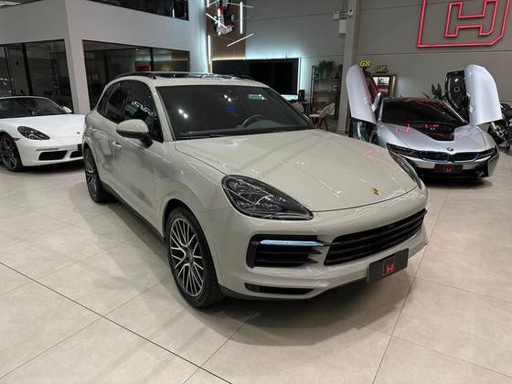 PORSCHE CAYENNE 2022