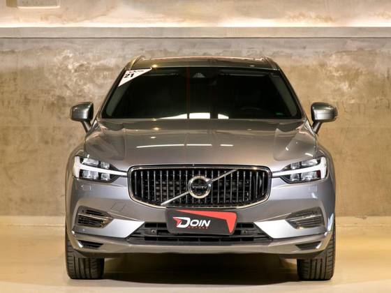VOLVO XC60 2021