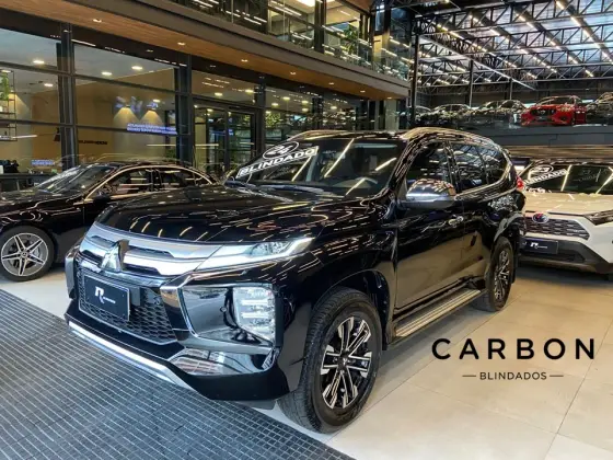 MITSUBISHI PAJERO SPORT 2024