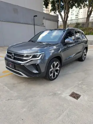 VOLKSWAGEN TAOS 2023