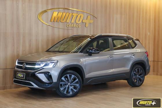 VOLKSWAGEN TAOS 2022