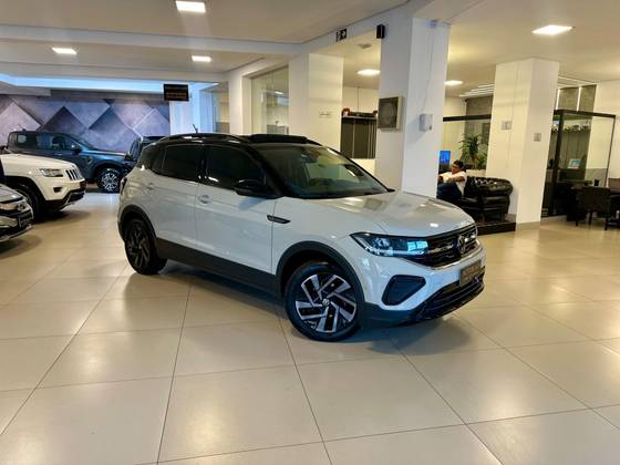 VOLKSWAGEN T-CROSS 2025