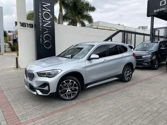 BMW X1 2021