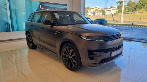 LAND ROVER RANGE ROVER SPORT 2025