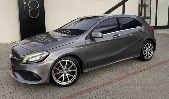 MERCEDES-BENZ A 250 2017