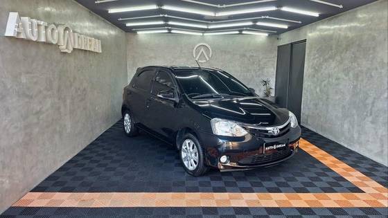 TOYOTA ETIOS 2017