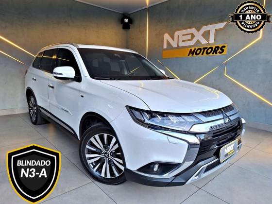 MITSUBISHI OUTLANDER 2019