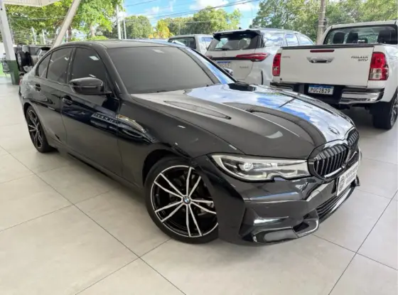BMW 320i 2020