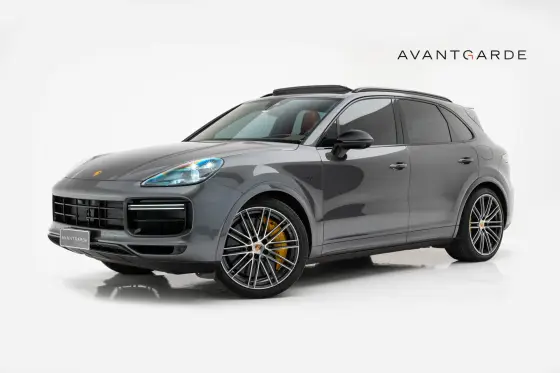 PORSCHE CAYENNE 2023