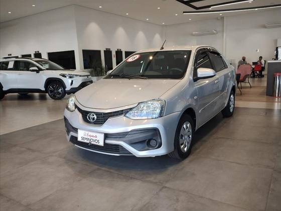 TOYOTA ETIOS 2018