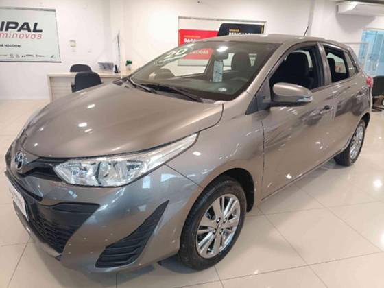 TOYOTA YARIS 2020