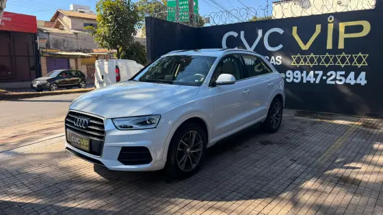 AUDI Q3 2017