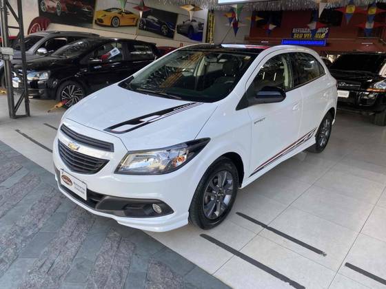 CHEVROLET ONIX 2015