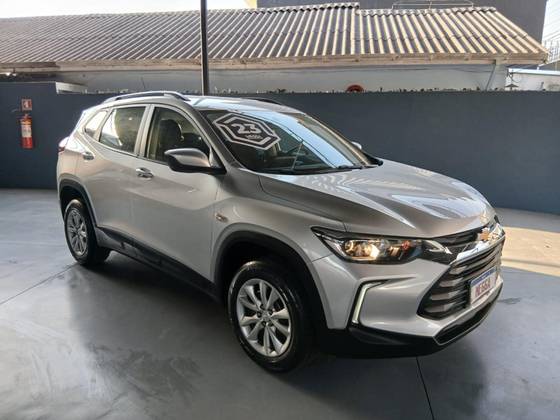 CHEVROLET TRACKER 2023