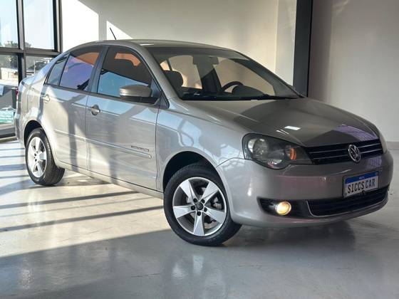 VOLKSWAGEN POLO SEDAN 2014