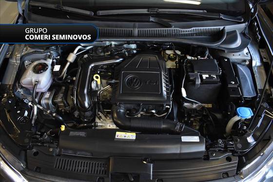 VOLKSWAGEN POLO 2023