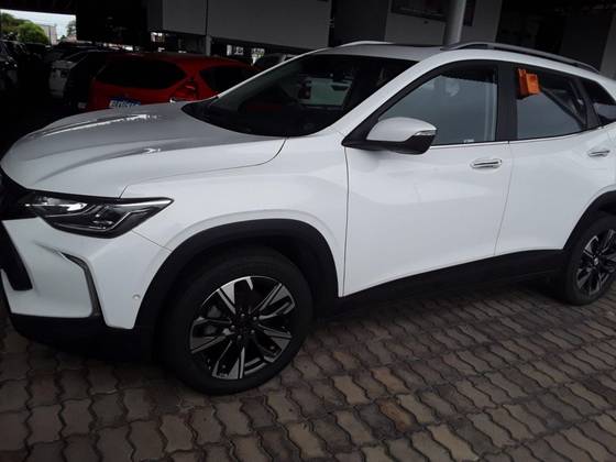 CHEVROLET TRACKER 2024