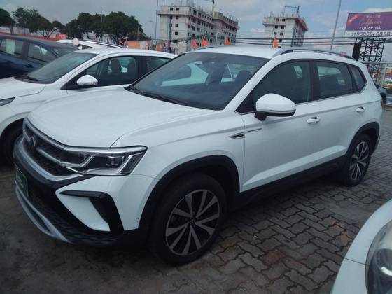 VOLKSWAGEN TAOS 2023
