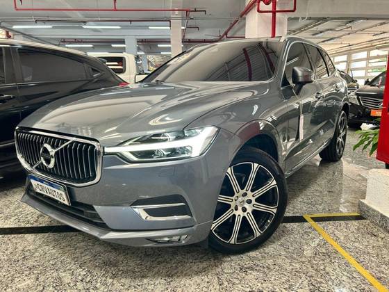 VOLVO XC60 2018