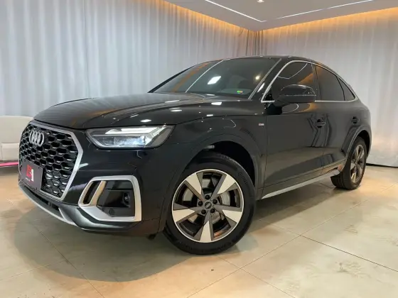 AUDI Q5 2022