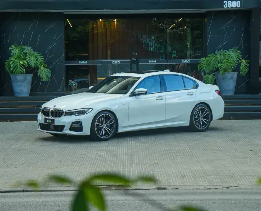 BMW 330i 2019