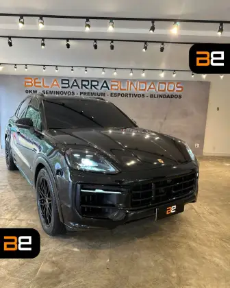 PORSCHE CAYENNE 2024