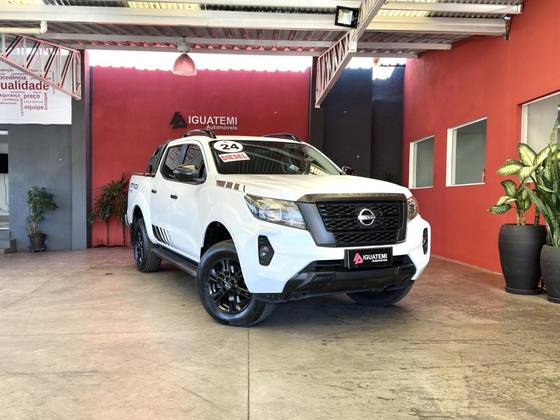 NISSAN FRONTIER 2024