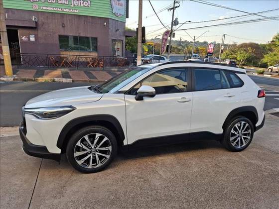TOYOTA COROLLA CROSS 2022