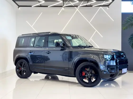 LAND ROVER DEFENDER 2025