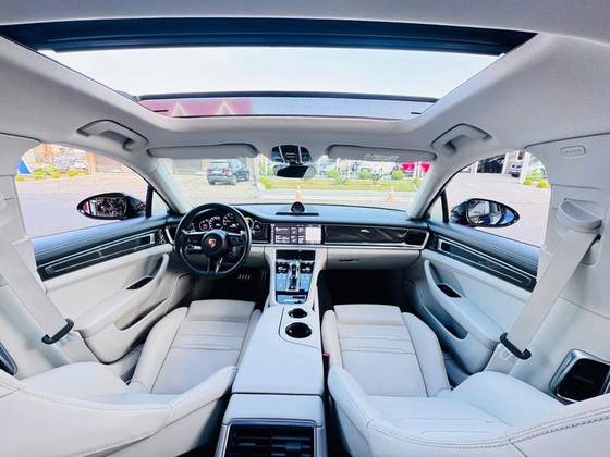 PORSCHE PANAMERA 2021