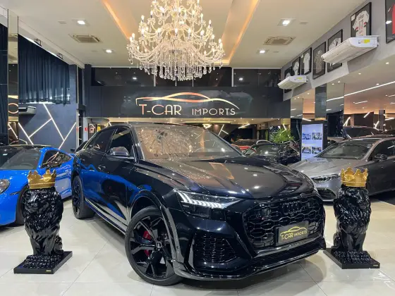 AUDI RS Q8 2021