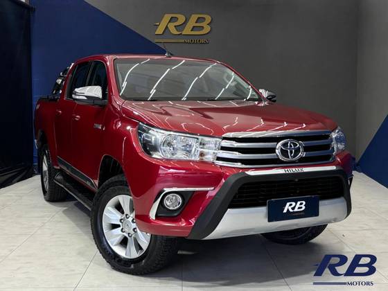 TOYOTA HILUX 2017
