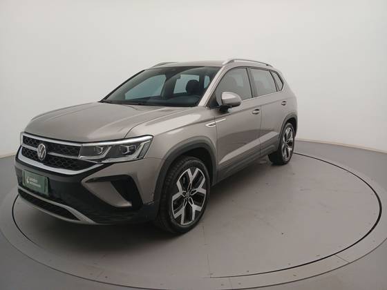 VOLKSWAGEN TAOS 2024