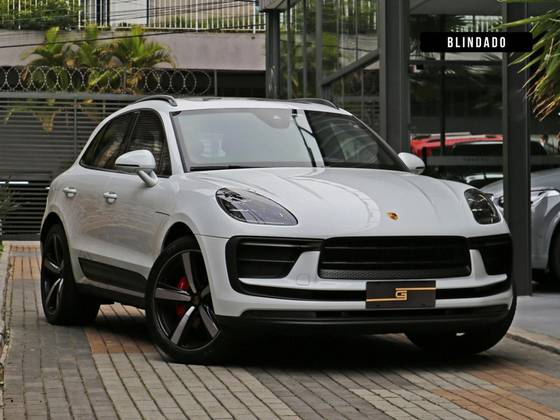 PORSCHE MACAN 2022