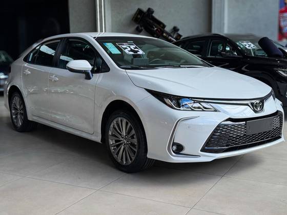 TOYOTA COROLLA 2025