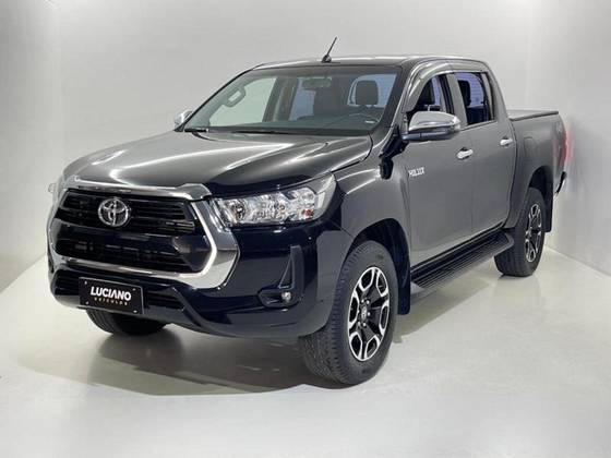 TOYOTA HILUX 2021