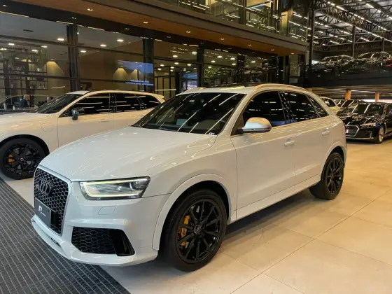 AUDI RS Q3 2015