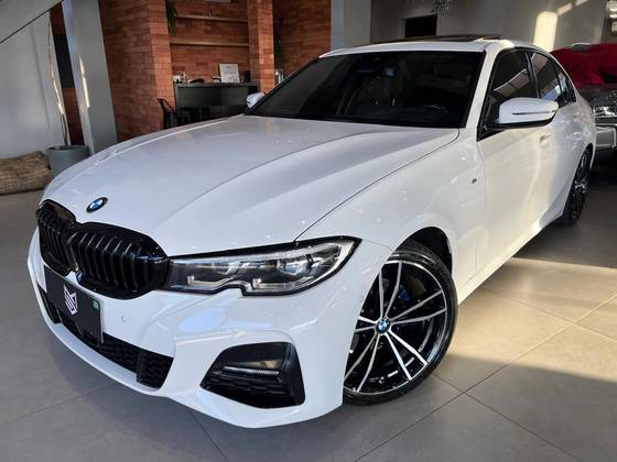 BMW 320i 2022