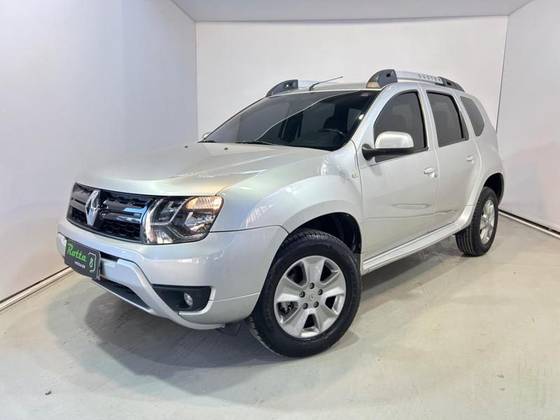 RENAULT DUSTER 2017